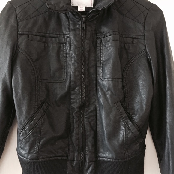 Leather Jacket - Picture 3 of 4